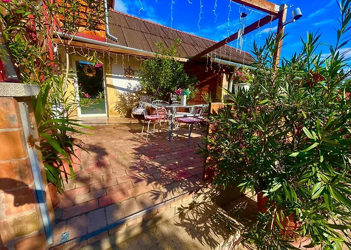 Szilviapartman Apartament