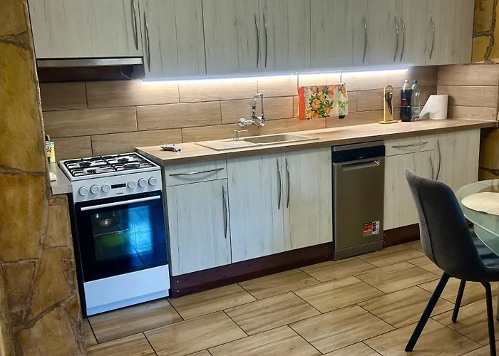 Szilviapartman Apartament